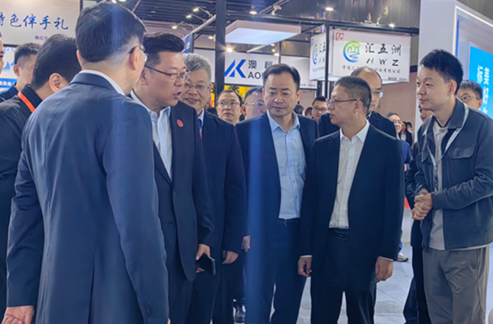程天科技外骨骼亮相中國義烏國際小商品（標(biāo)準(zhǔn)）博覽會